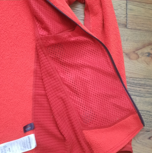 Patagonia Full Zip Red Fleece Sweater - Picture 8 of 16